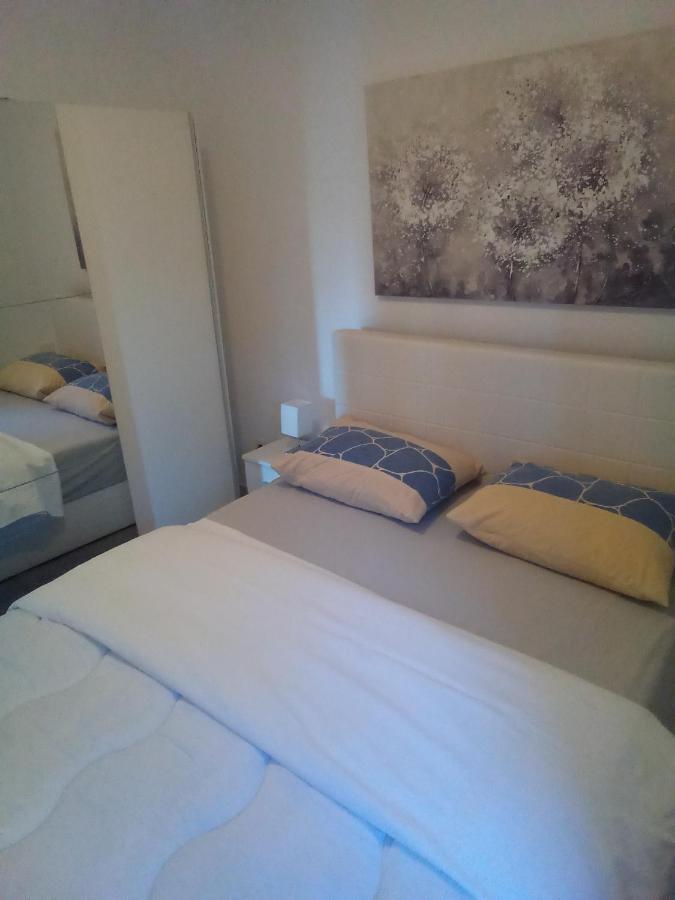 Apartments Lili Zára Kültér fotó