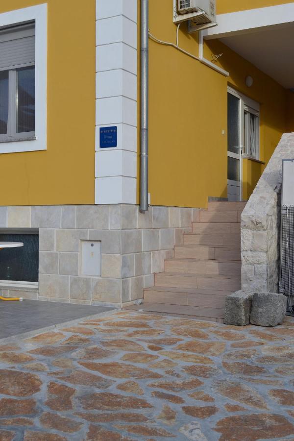 Apartments Lili Zára Kültér fotó